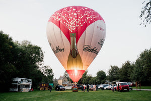 5 Romantic Reasons to Hire a Hot Air Balloon